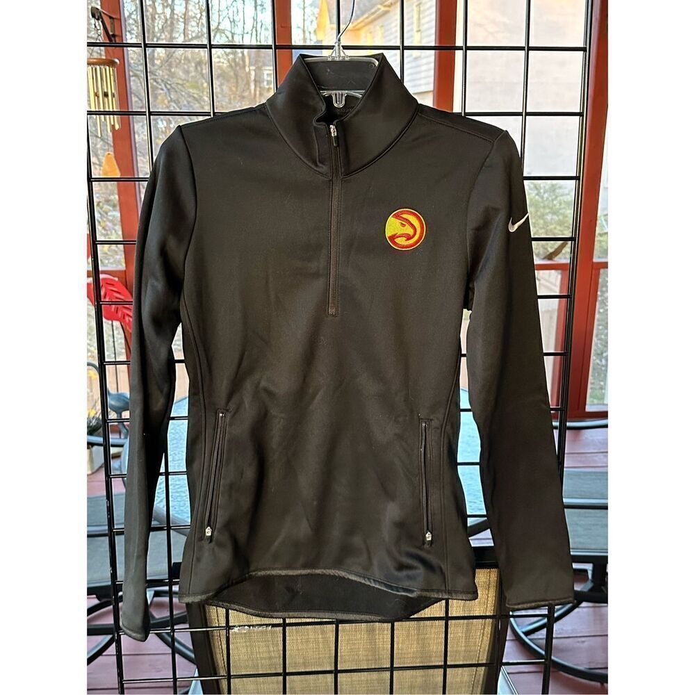 Nike Golf Atlanta Hawks ladies therma fit 1/4 zip Womens small activewear